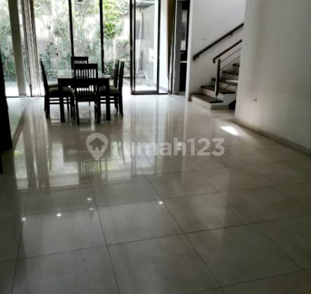 GREEN COTTAGE HOUSE WANT TO SELL FAST.