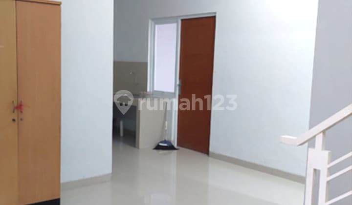 Cimahi Utara Rumah 2 lantai Asri Siap huni dalam cluster