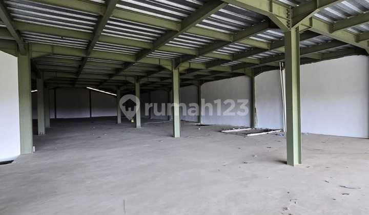 Termurah! Gudang Laksana 3 Lantai Luas 2.790m2