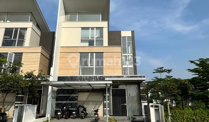 5 View Sekaligus! Rumah Chopin Golf Island Hoek 15X35 View Golf dan Laut