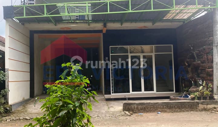 Gudang Lantai 2 Untuk Tempat Tinggal Di Karangrejo Tulungagung
