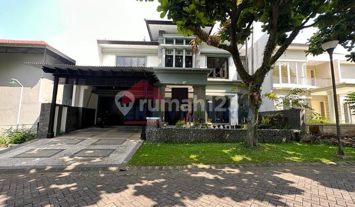 Rumah Mewah Area Blimbing Dekat Sekolah Bina Bangsa School