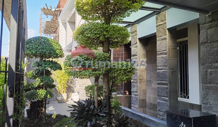 Dijual Rumah Super Besar Full Furnished Kota Kediri