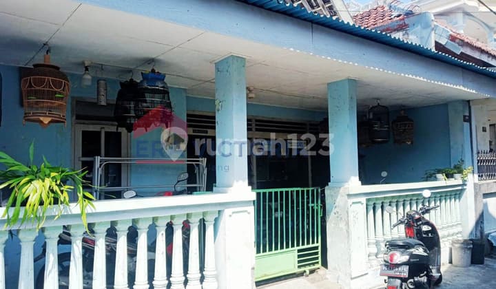Dijual Rumah Dekat Alun Alun Kediri, Kediri Town Square Kota Kediri