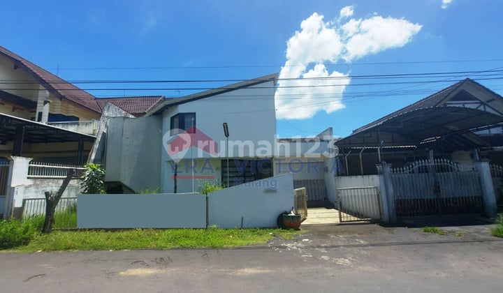 Dijual Rumah Borobudur Tengah Kota Malang Dekat Pasar Blimbing, Soekarno Hatta
