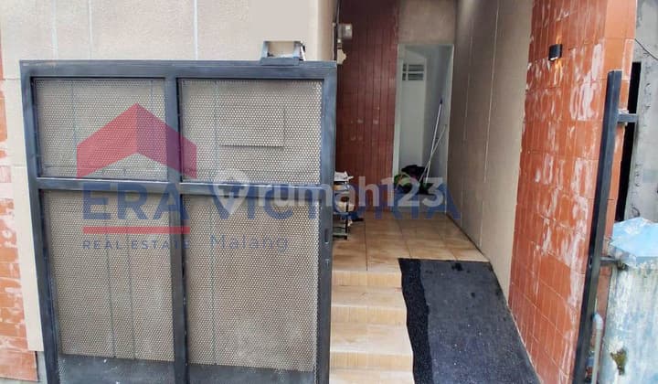 Rumah Murah Tengah Kota Dekat Stasiun Kota Baru Akses Mudah