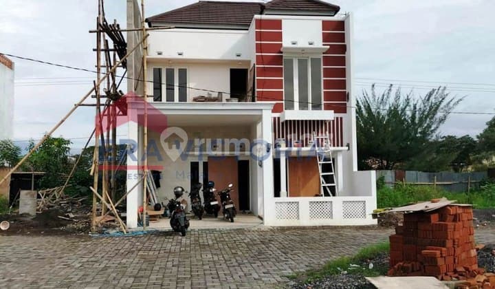 Rumah Baru Siap Huni - Lokasi Super Strategis!