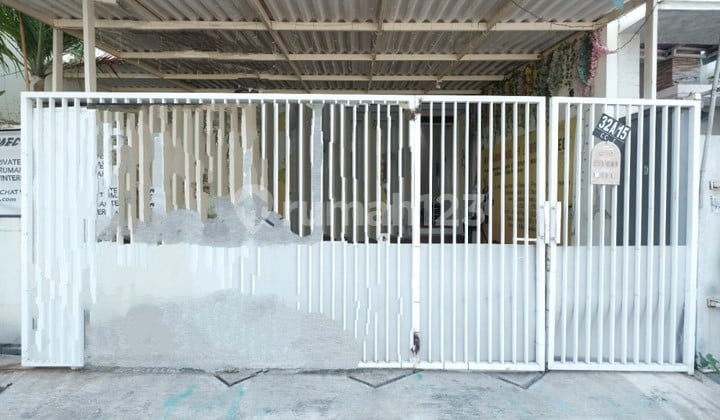 Sewa/jual Rumah Untuk Kantor Parkir Motor Luas