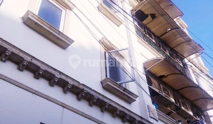 Dijual Rumah Kost Palmeran, Depan Kampus Binus, Jakarta Barat