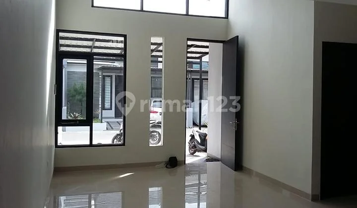 Rumah Nyaman di Kopo Safira Residence Sayati