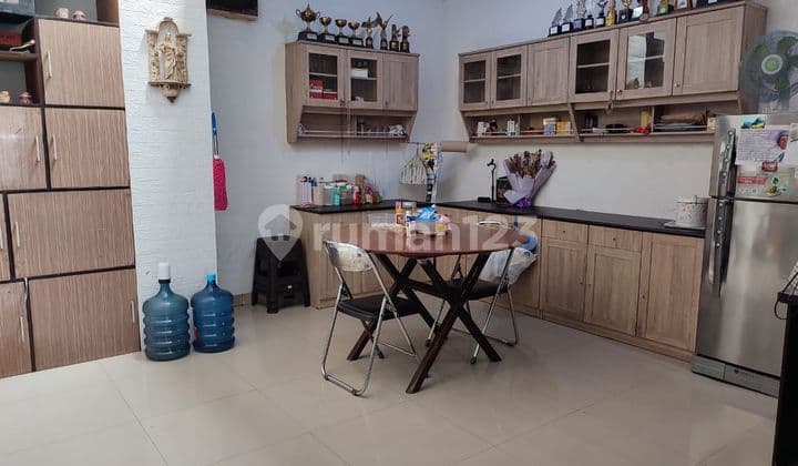 Comfortable House in the Favorite Elite Cluster at Kopo Permai