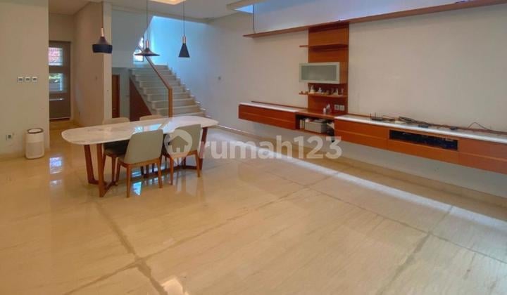 New Lux House in Talaga Bodas Gatsu Wing