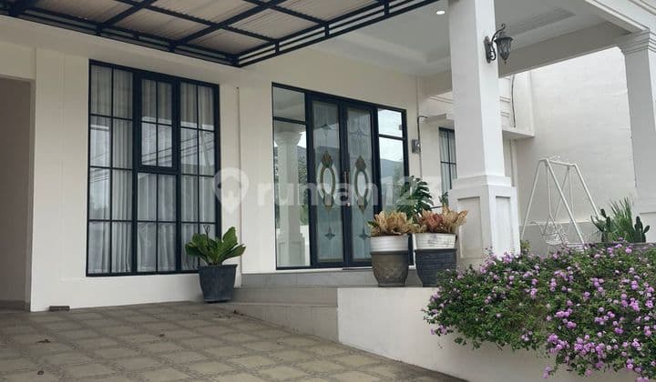 Rumah Cantik Furnished 1 Lantai Setiabudi Regency