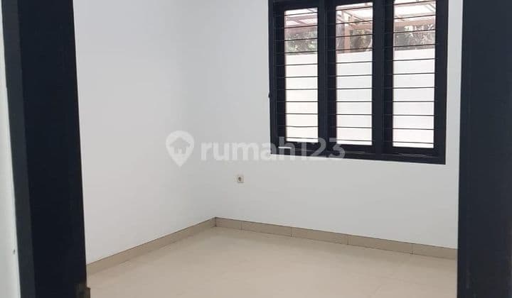 Murah Rumah Minimalis Singgasana Pradana