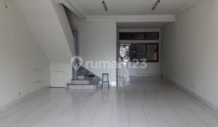 Strategic Ready-to-Use Shop House in Mekar Wangi