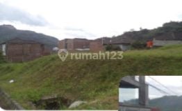 Tanah dan 31 Unit Kavling di Perumahan Sanghyang Pancanaka Hills