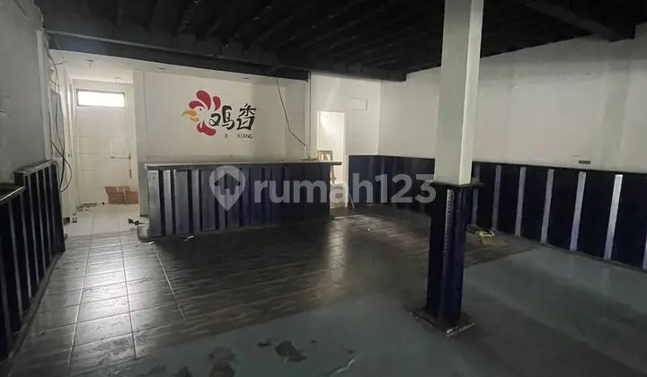 Fruit Business Space on Batu Main Road Near Bkr