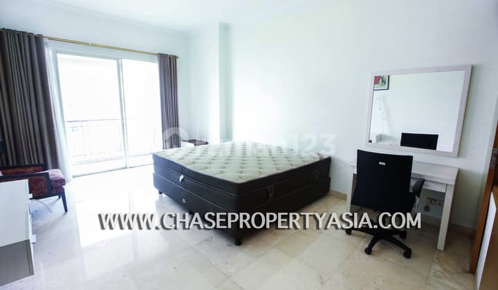 For Sale Apartment Senayan Residence 3 Bedrooms, Ma'am, Area 195 M2