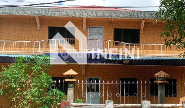 Rumah 2 Lantai Siap Huni Dengan Halaman Luas Di Nagoya, Batam