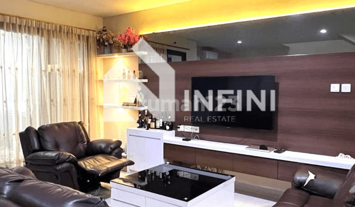 Rumah 2 Lantai 3BR Mewah Modern Full Furnish Di Batam Kota