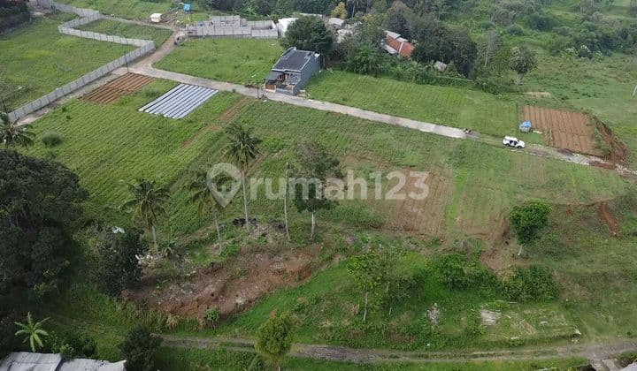Land for sale suitable for building villas and residential houses in dpunack.