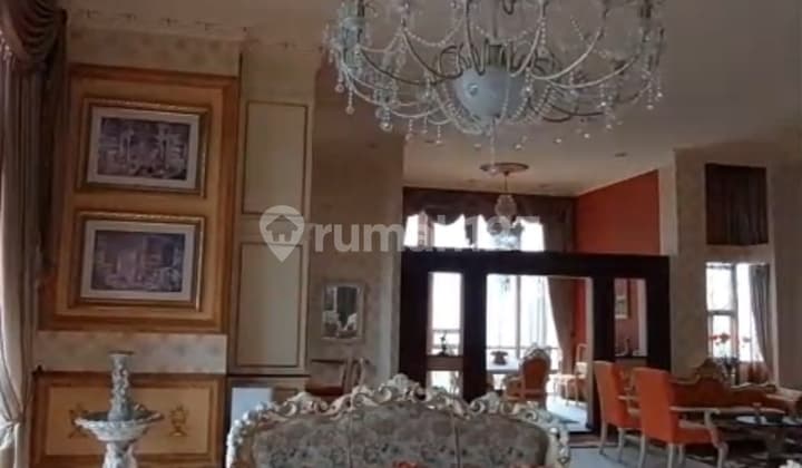 A220 Jual BU Apartemen St Moritz Puri Indah Penthouse dekat Aerium