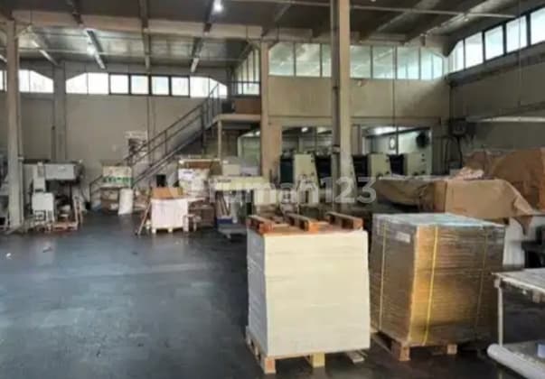 A152 Jual BU Gudang Ready Hitung Tanah di Muara Karang