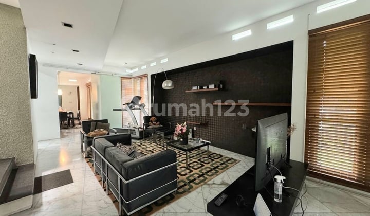 For Sale Rumah Cantik & Siap Huni Di Cilandak Rumah Bagus di Cilandak SHM