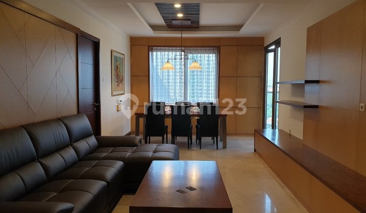 Apartment Mewah Furnished 3 BR di Hegarmanah Residence