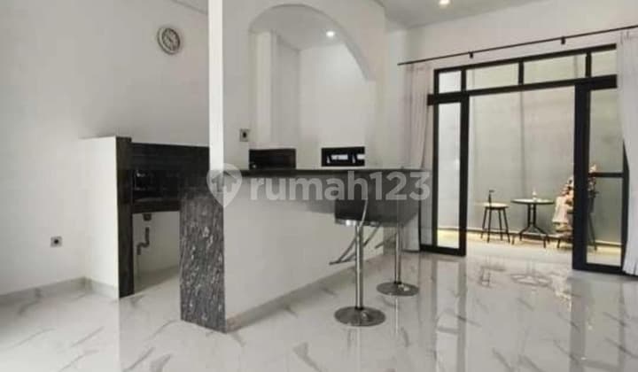 Rumah Minimalis di Setiabudi Regency, Bandung