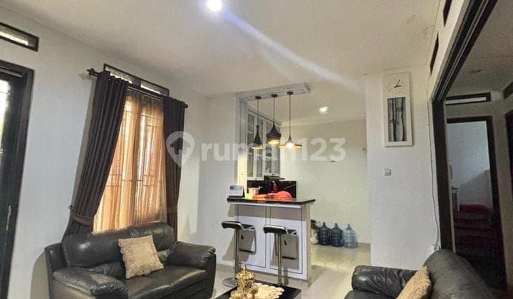 Beautiful Ready-to-Live House in Batununggal Indah