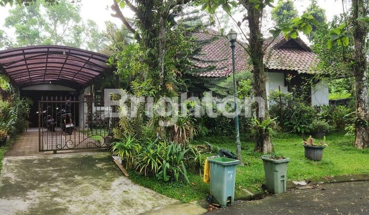 RUMAH MEWAH HARGA SANGAT MURAH DI LINGKUNGAN ELIT KAKI GUNUNG GEDE BOGOR