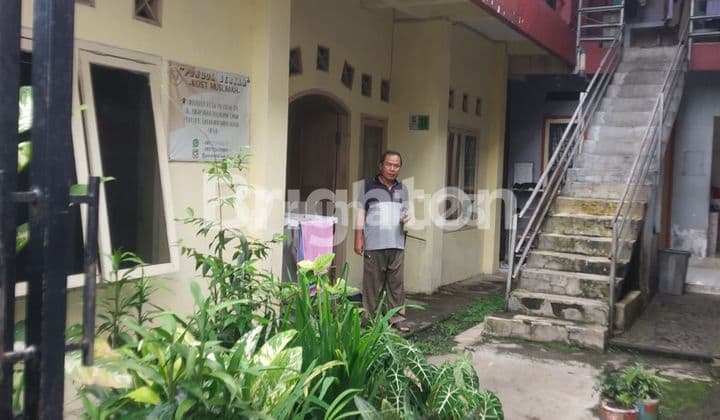 CHEAP BOARDING HOUSE 26 DOORS IN FRONT OF PAKUAN UNIVERSITY BOGOR CAMPUS