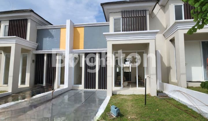 Rumah Cantik Minimalis di Citra Grand Senyiur