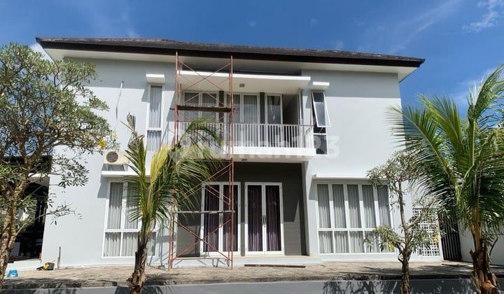 Rumah 2 Lantai Exclusive Di Perumahan Alaya