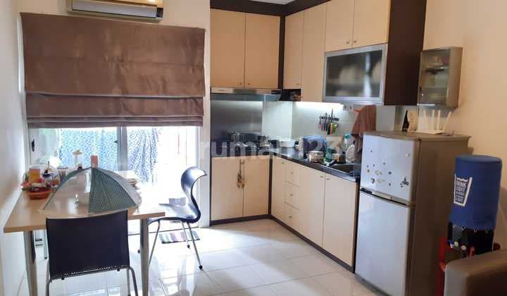 Apartement Medit2 Disewa 3 BR Furnished Harga 80jt Per Tahun