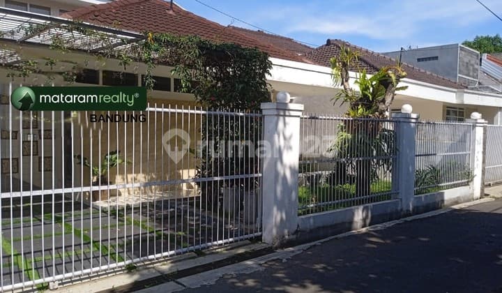 2-Story House in the City Center, Lodaya Burangrang Area