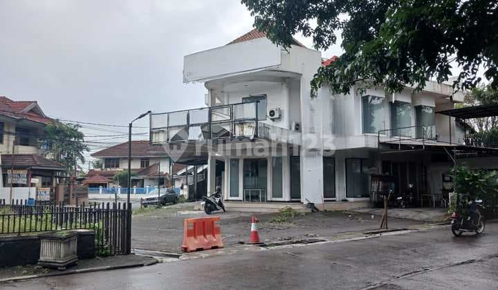 Gedung Perkantora Bagus Lokasi Strategis