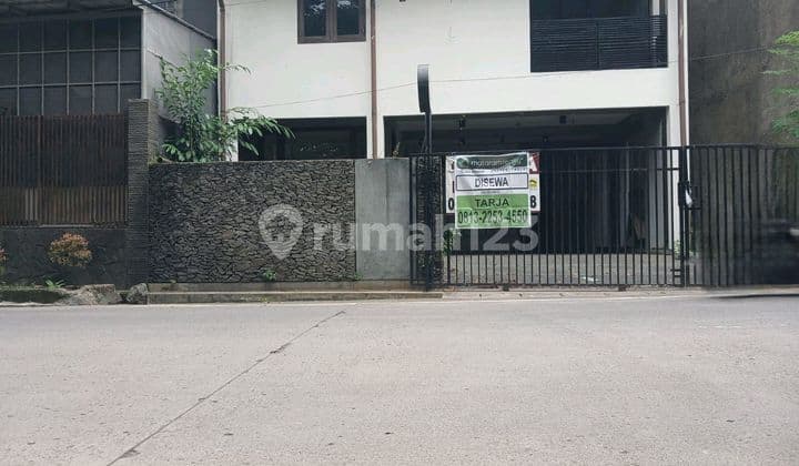 Residential House by the Road, Suitable for Business or Office Use