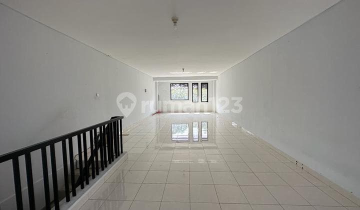 Ruko Podium Bagus Lippo Cikarang Lokasi Strategis