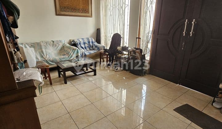 FOR SALE 2-STORY SEMI-FURNISHED HOUSE IN SEMANAN, WEST JAKARTA