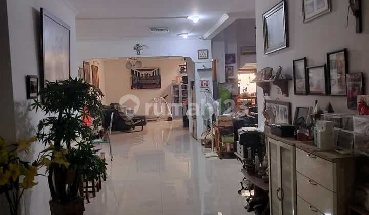 Dijual Rumah Bagus 2 Lantai Hadap Boulevard, Citra Garden City Jakarta Barat