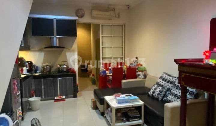 Dijual Rumah Bagus Semifurnished di Green Lake City