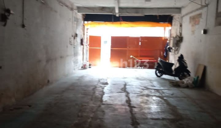 Disewa rumah Jelambar, murah loh Jakbar.