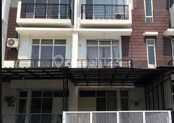 Disewa rumah katamaran indah, Pantai Indah Kapuk