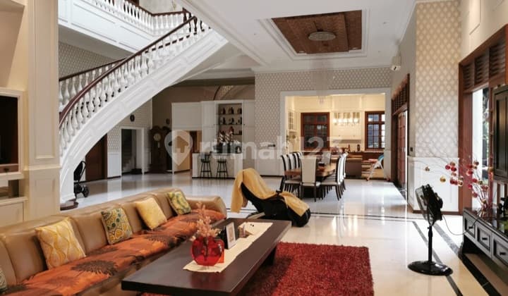 Luxury Minimalist House in Pantai Indah Kapuk