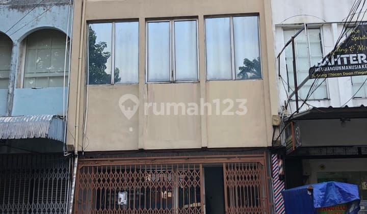 Ruko di Gg Macan KFC Daan Mogot, Duri Kepa