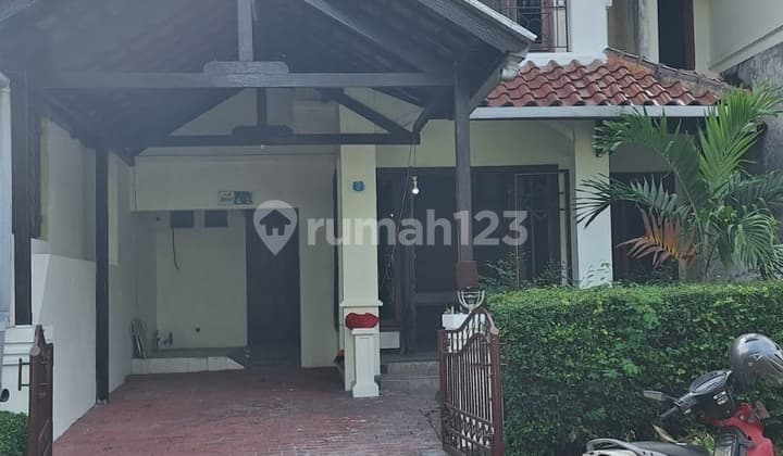 Rumah Mediteranian 3 Kamar Dekat Tol – Villa Bukit Mas
