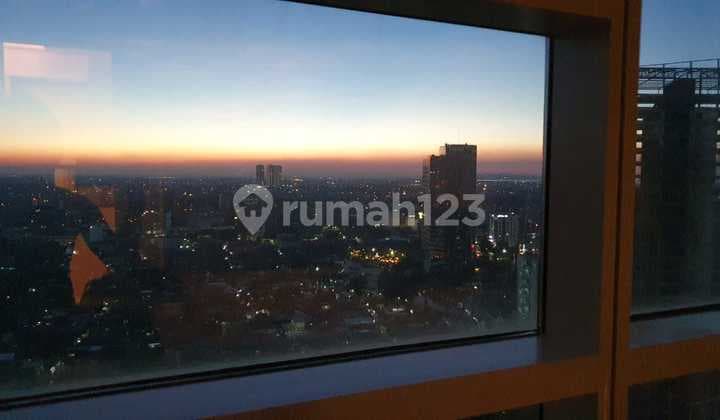 Apartemen Mewah Langsung Tembus Mall Tunjungan Plaza One Icon