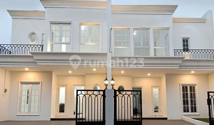 Rumah American Clasic Siap Huni Dekat Lrt Dan Toll Jatiwaringin